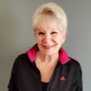 Meet your Posher, Elizabeth